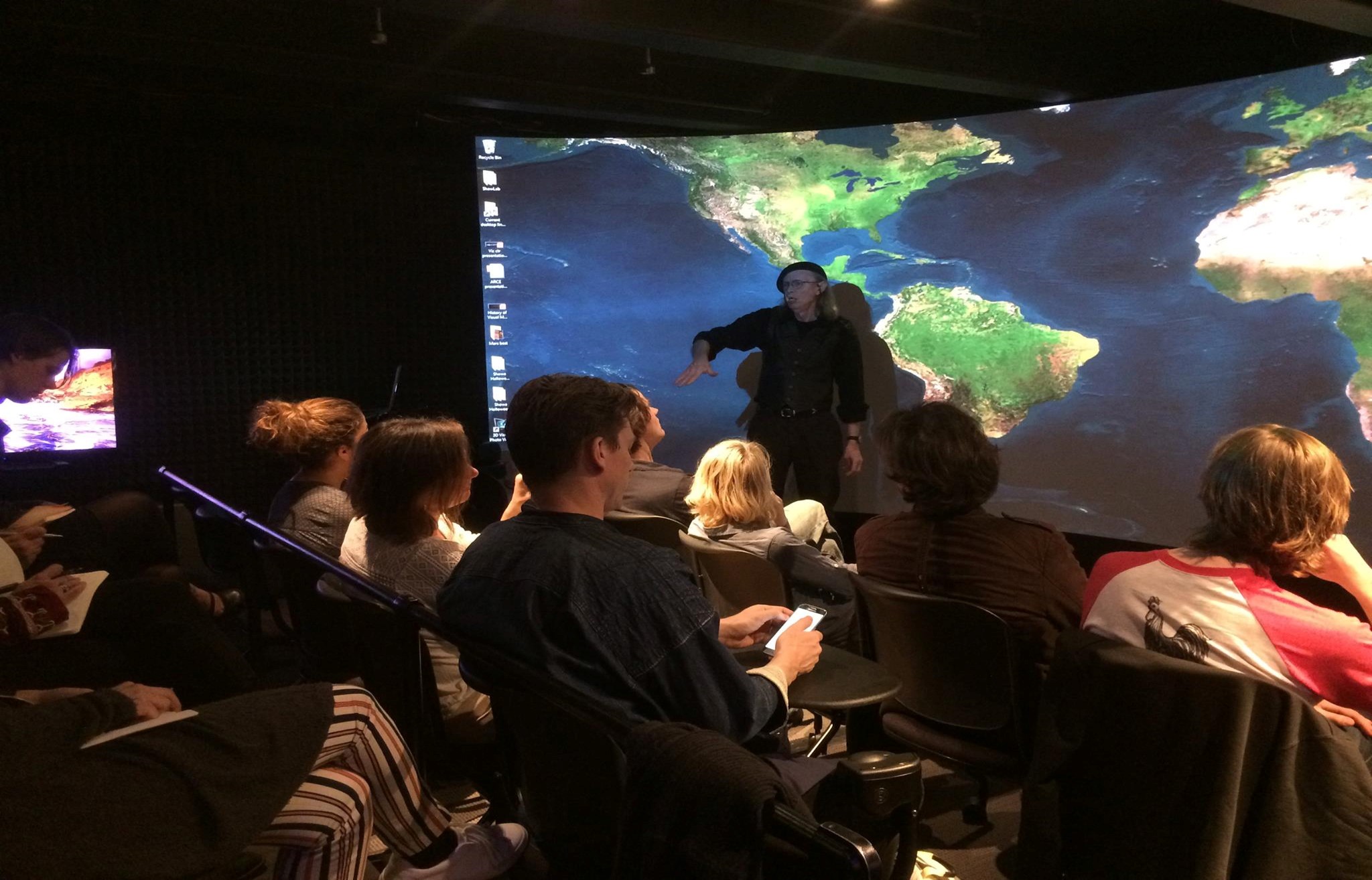 class in the vizlab